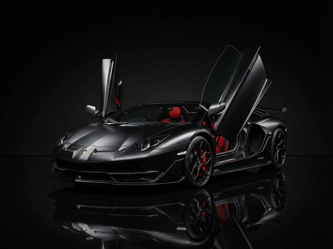 Lamborghini Aventador SVJ